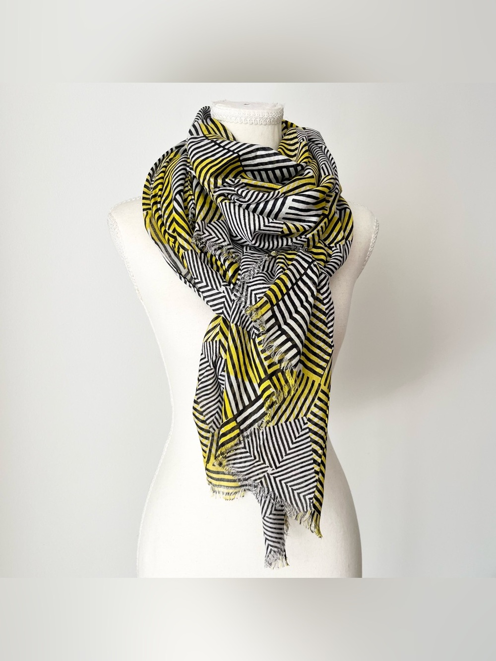 Benetton Women's Oversized Scarf Wrap Yellow Black Geometric Lightweight Gauzy